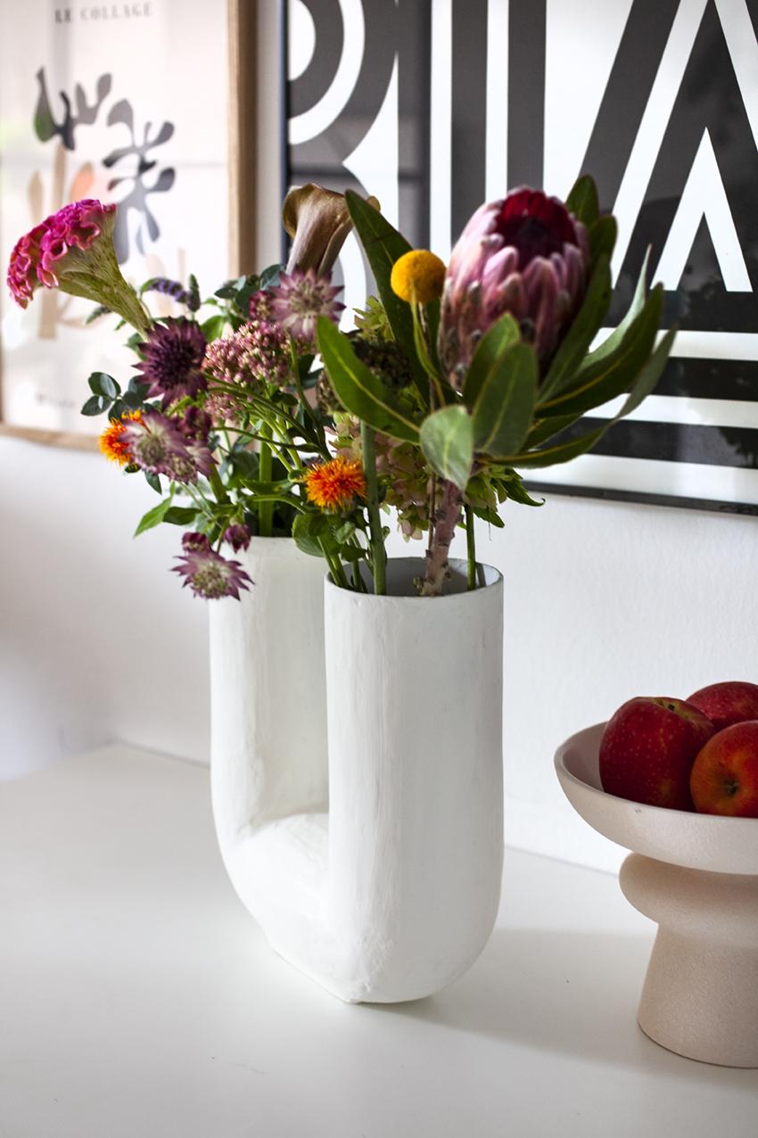 Vase in U-Form als DIY