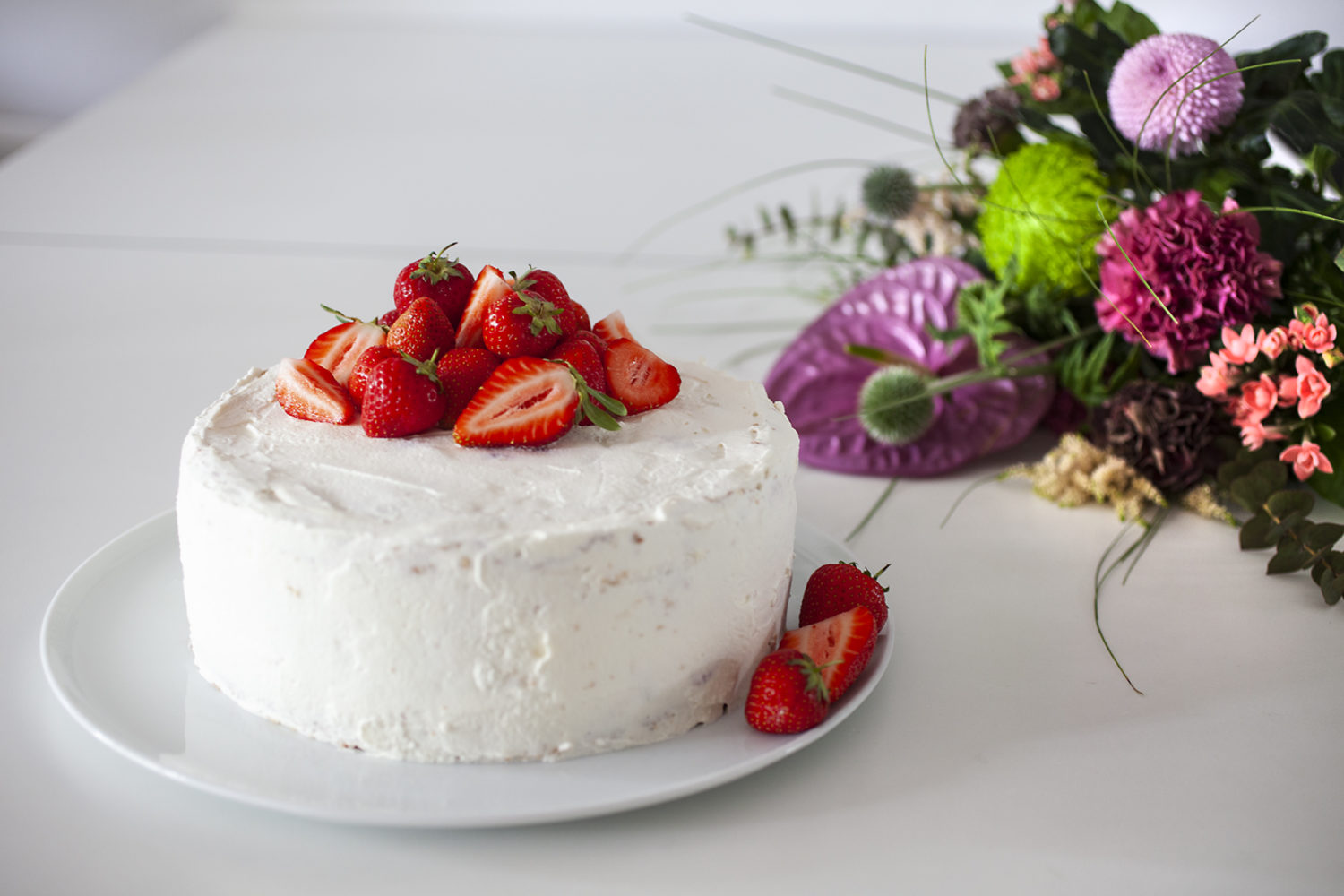 Sommerliche Erdbeer-Ricotta-Torte - makajumy.de